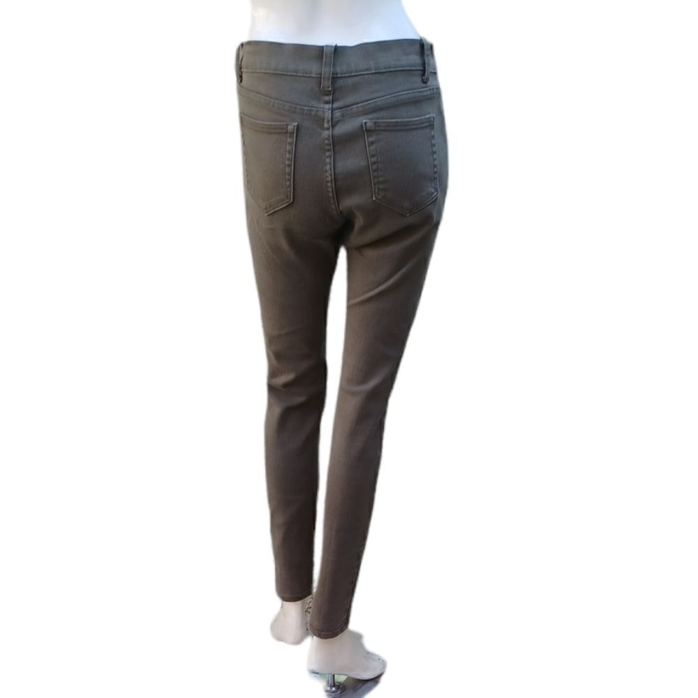 52391...T&Y Fashion Skinny Jeans Size 9/10 W27" 28"Inseam " 8 1/2"Rise - Picture 4 of 6
